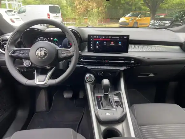 ALFA ROMEO TONALE SUPER (8/15)