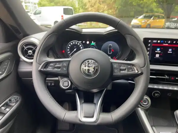 ALFA ROMEO TONALE SUPER (9/15)