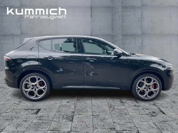 ALFA ROMEO TONALE VELOCE (3/15)