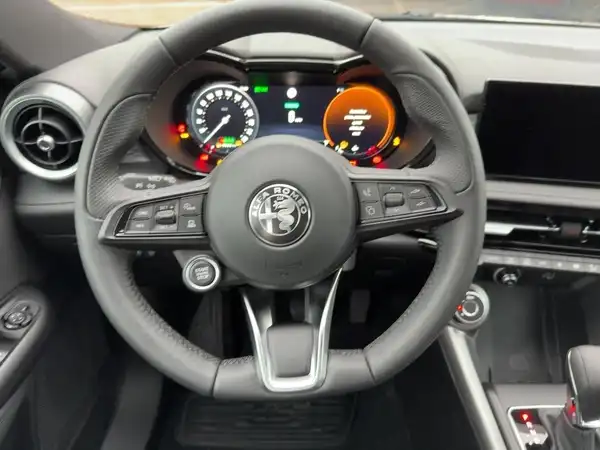 ALFA ROMEO TONALE SPRINT (9/15)