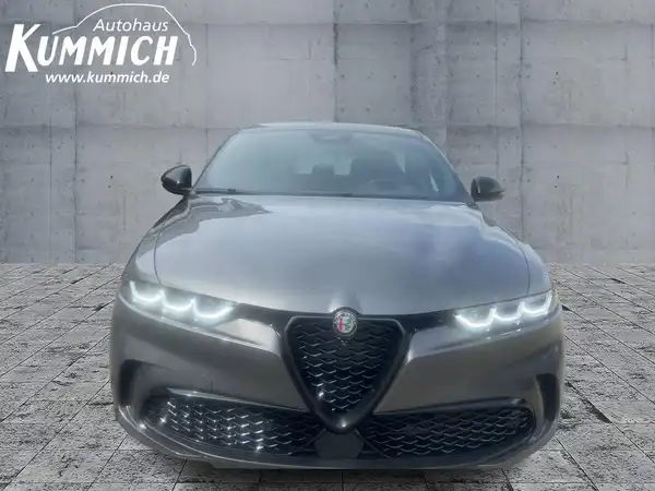 ALFA ROMEO TONALE VELOCE (2/15)