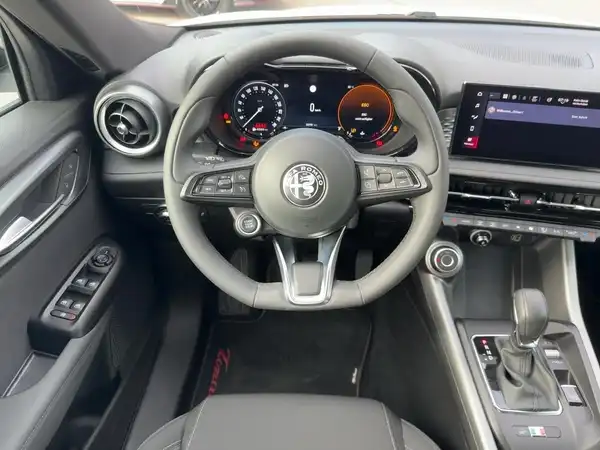 ALFA ROMEO TONALE SUPER (9/15)
