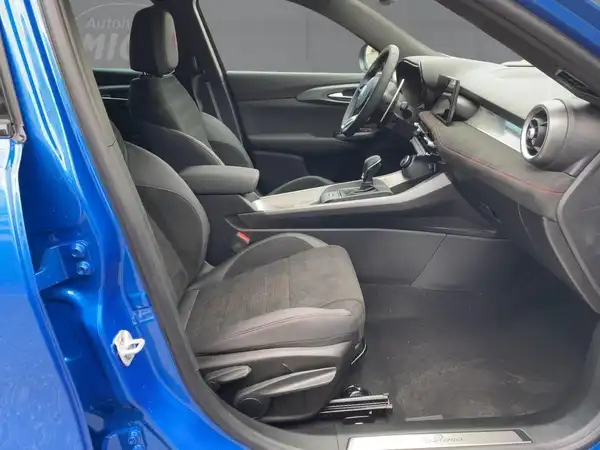 ALFA ROMEO TONALE VELOCE (11/15)