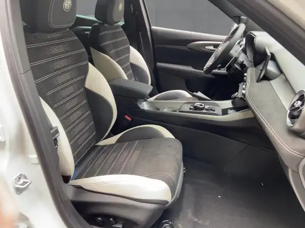 ALFA ROMEO TONALE SPECIALE (11/15)
