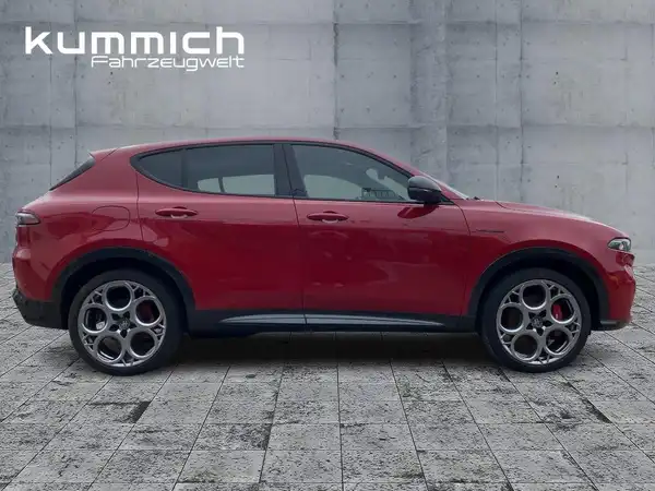 ALFA ROMEO TONALE VELOCE (3/15)