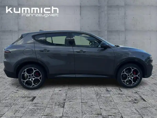 ALFA ROMEO TONALE VELOCE (3/15)