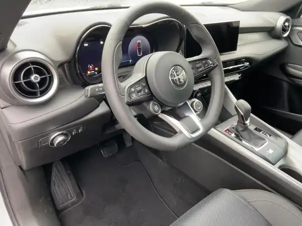 ALFA ROMEO TONALE SPRINT (8/15)