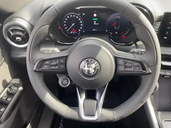 ALFA ROMEO TONALE SUPER (9/15)