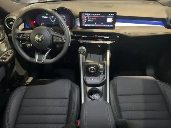 ALFA ROMEO TONALE VELOCE (8/15)