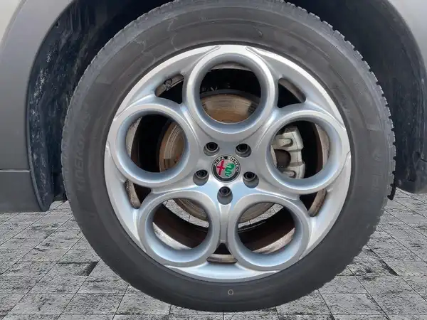 ALFA ROMEO TONALE SUPER (7/15)