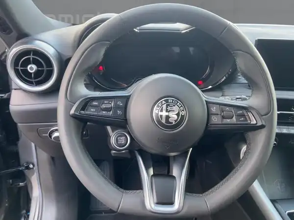 ALFA ROMEO TONALE SUPER (9/15)