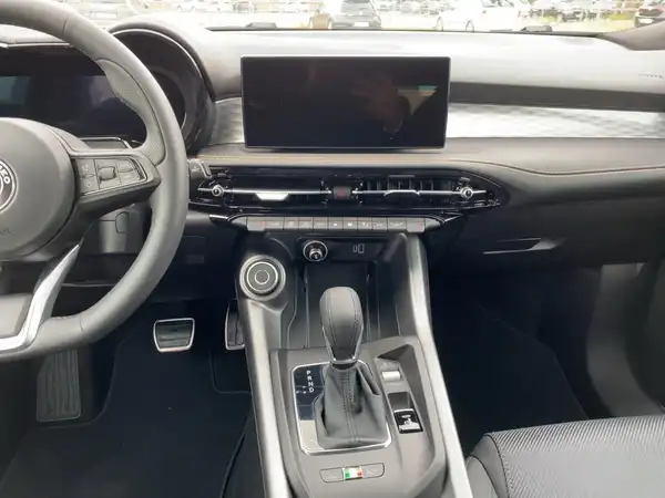 ALFA ROMEO TONALE SPECIALE (10/15)