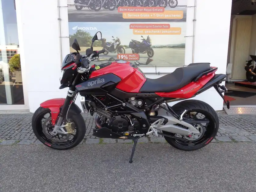APRILIA SHIVER 750 (1/7)