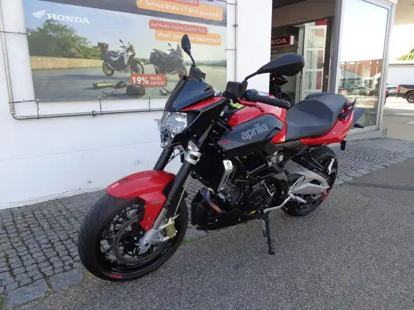 APRILIA SHIVER 750 (2/7)