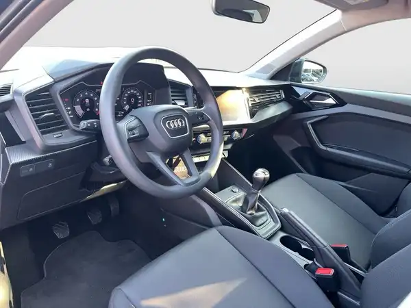 AUDI A1 SPORTBACK (12/16)