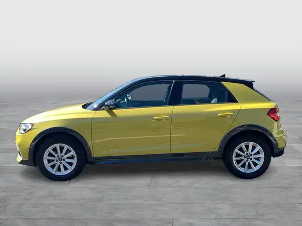 AUDI A1 CITYCARVER (2/23)