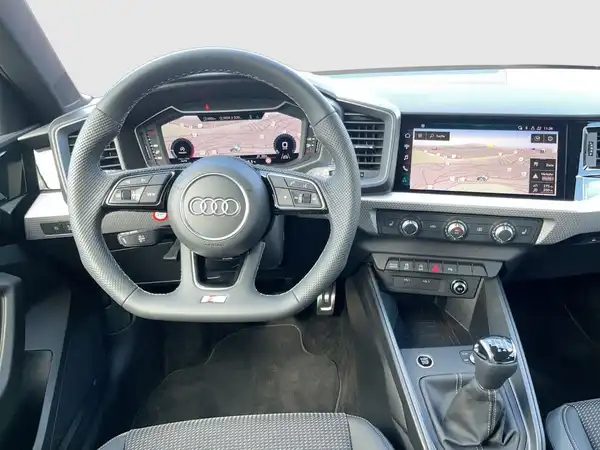 AUDI A1 (13/23)