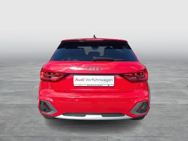 AUDI A1 (4/23)