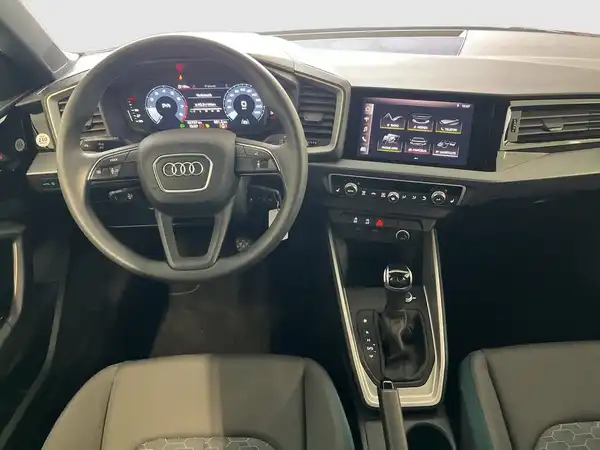 AUDI A1 SPORTBACK (15/18)