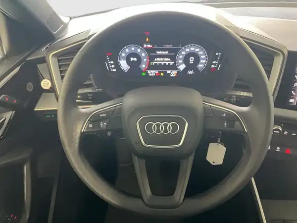 AUDI A1 SPORTBACK (16/18)