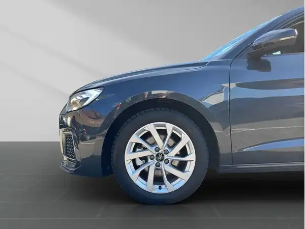 AUDI A1 SPORTBACK (16/16)