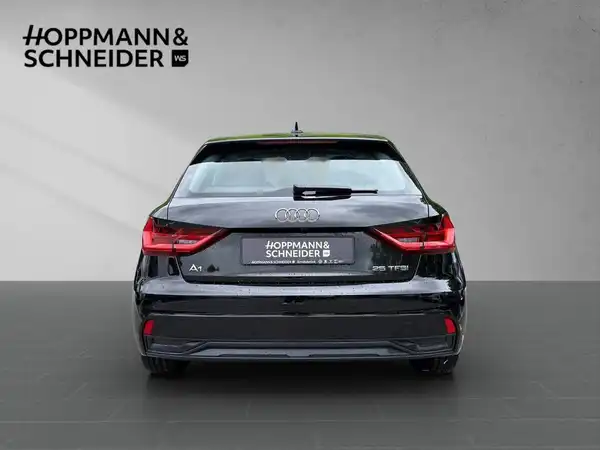 AUDI A1 SPORTBACK (3/7)