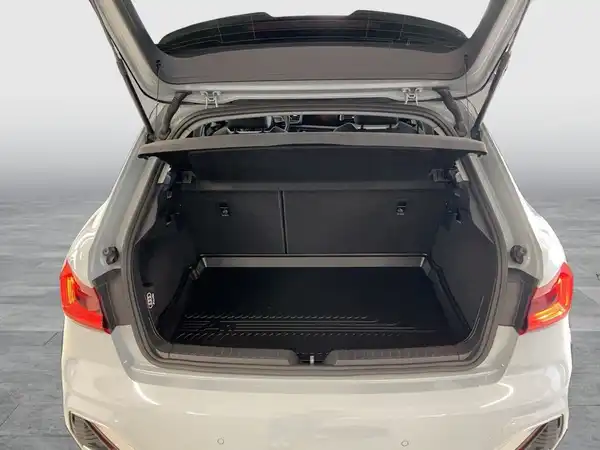 AUDI A1 (13/17)
