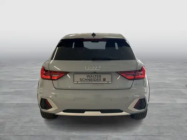 AUDI A1 (4/17)