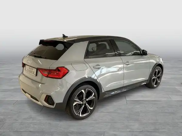 AUDI A1 (5/17)