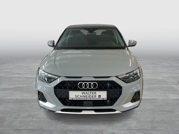 AUDI A1 (8/17)