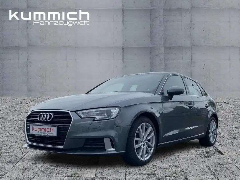 AUDI A3 SPORTBACK (1/16)