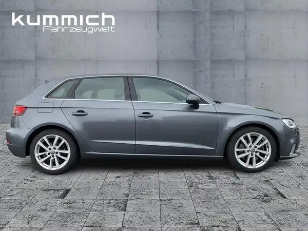 AUDI A3 SPORTBACK (3/15)