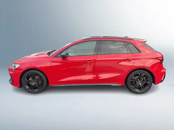 AUDI A3 SPORTBACK (2/18)