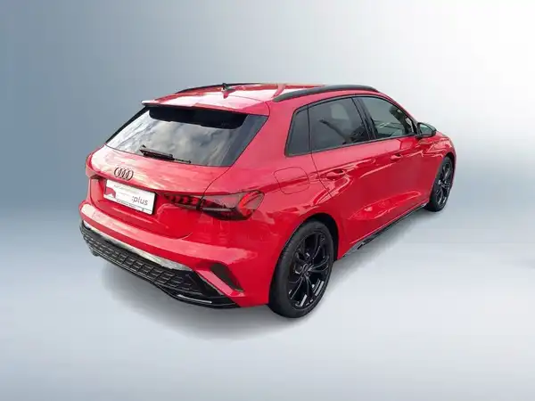 AUDI A3 SPORTBACK (5/18)