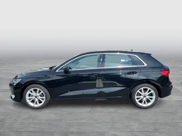 AUDI A3 SPORTBACK (2/18)