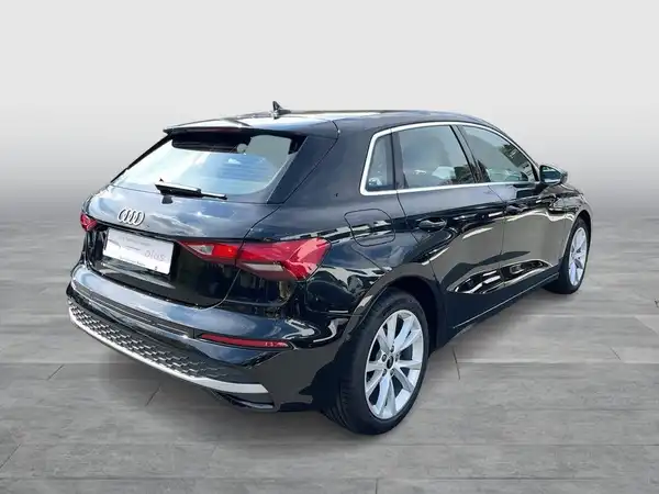 AUDI A3 SPORTBACK (5/18)