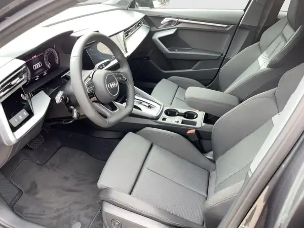AUDI A3 SPORTBACK (12/17)
