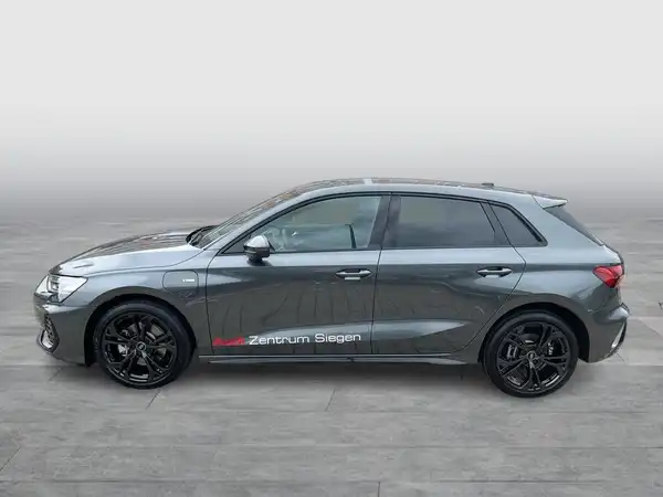 AUDI A3 SPORTBACK (3/17)