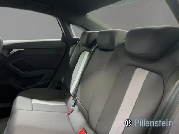 AUDI A3 LIMOUSINE (15/16)