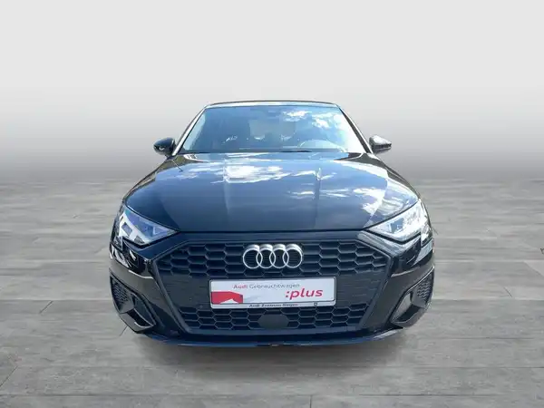 AUDI A3 LIMOUSINE (11/19)