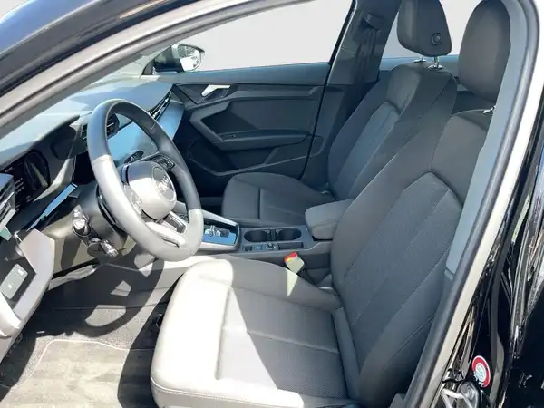 AUDI A3 LIMOUSINE (12/19)