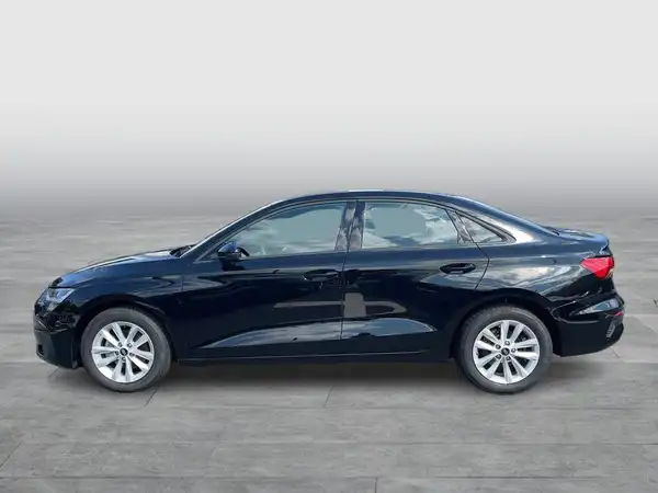 AUDI A3 LIMOUSINE (3/19)