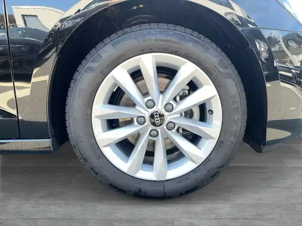 AUDI A3 LIMOUSINE (10/19)