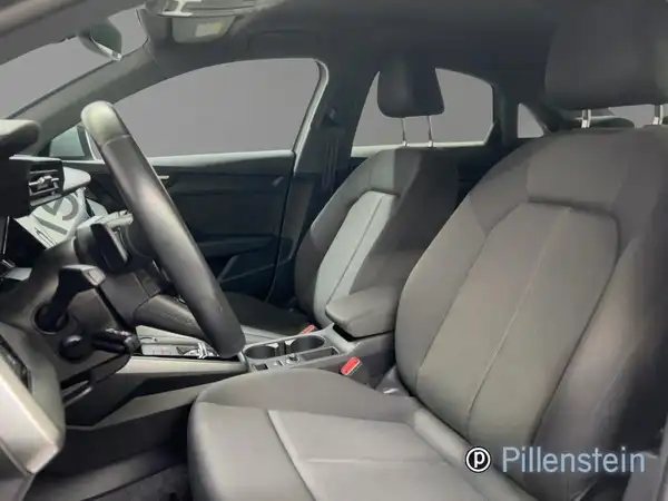 AUDI A3 LIMOUSINE (5/16)