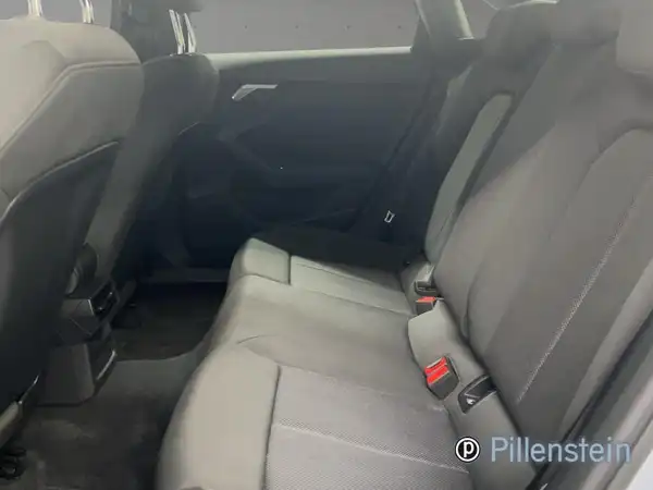 AUDI A3 LIMOUSINE (10/16)