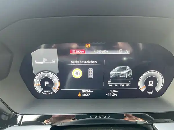 AUDI A3 LIMOUSINE (12/18)