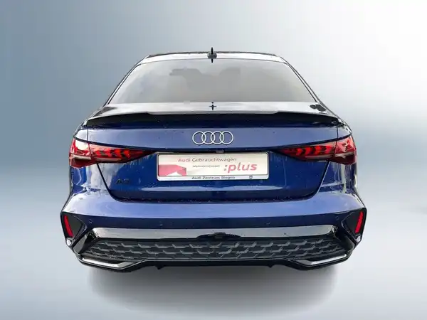 AUDI A3 LIMOUSINE (4/18)