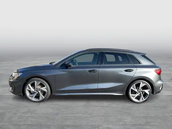 AUDI A3 SPORTBACK (2/16)