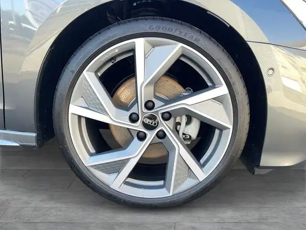 AUDI A3 SPORTBACK (9/16)