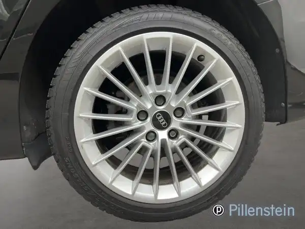 AUDI A3 LIMOUSINE (4/15)